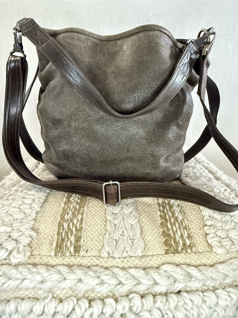 Rough & Tumble Maine Large Suede Leather Hobo Shoulder Bag Brown Convertible - Picture 3 of 5
